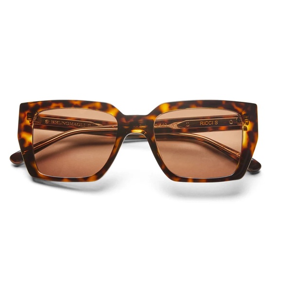 Ricci Square Acetate sunglasses in Tortoiseshell by Bruno Magli Italy - Picture 3 of 7